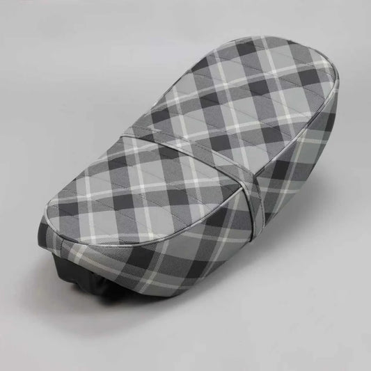 Selle Dax motif tartan pour cadres de 5,5 litres (Honda, Skyteam, Zhenua,..)