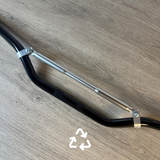 Schwarzer Lenker mit Lenkerstrebe – 22,2 mm. Neu!